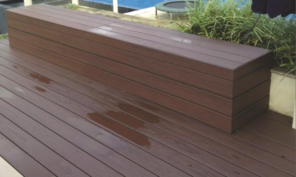 wood plastic composite decking